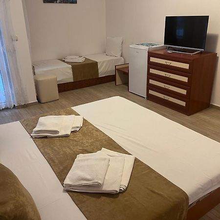 Къща За Гости Canavan'S Ravda Luaran gambar